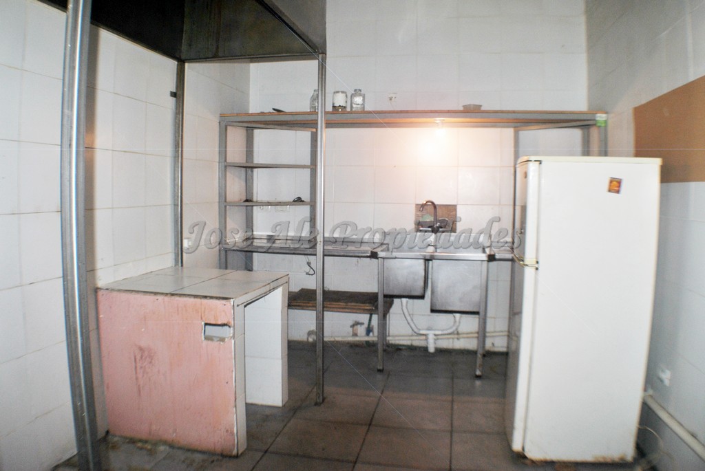 Imagen 6 de Local Comercial ubicado en pleno centro de Colonia del Sacramento, a solo metros de BQB y terminal de ómnibus.