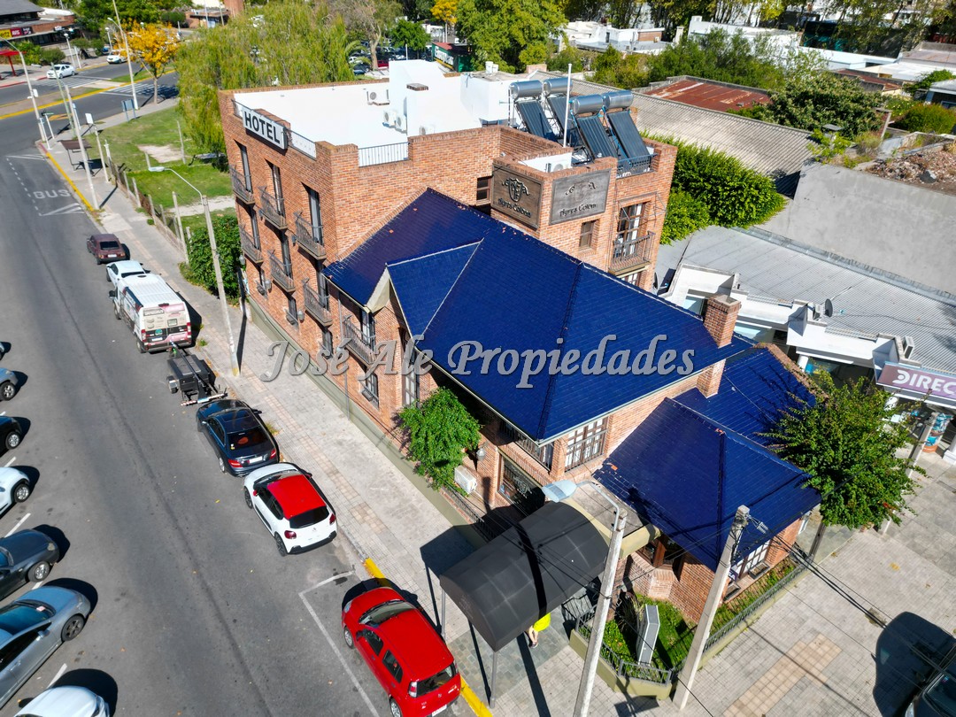 Imagen 2 de Hermoso hotel céntrico ubicado sobre avenida principal a 2 cuadras del Puerto Comercial y a 1 de la Terminal de Ómnibus.