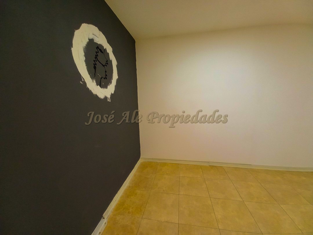 Imagen 10 de Local comercial en Galerías América en pleno centro de la ciudad de Colonia del Sacramento