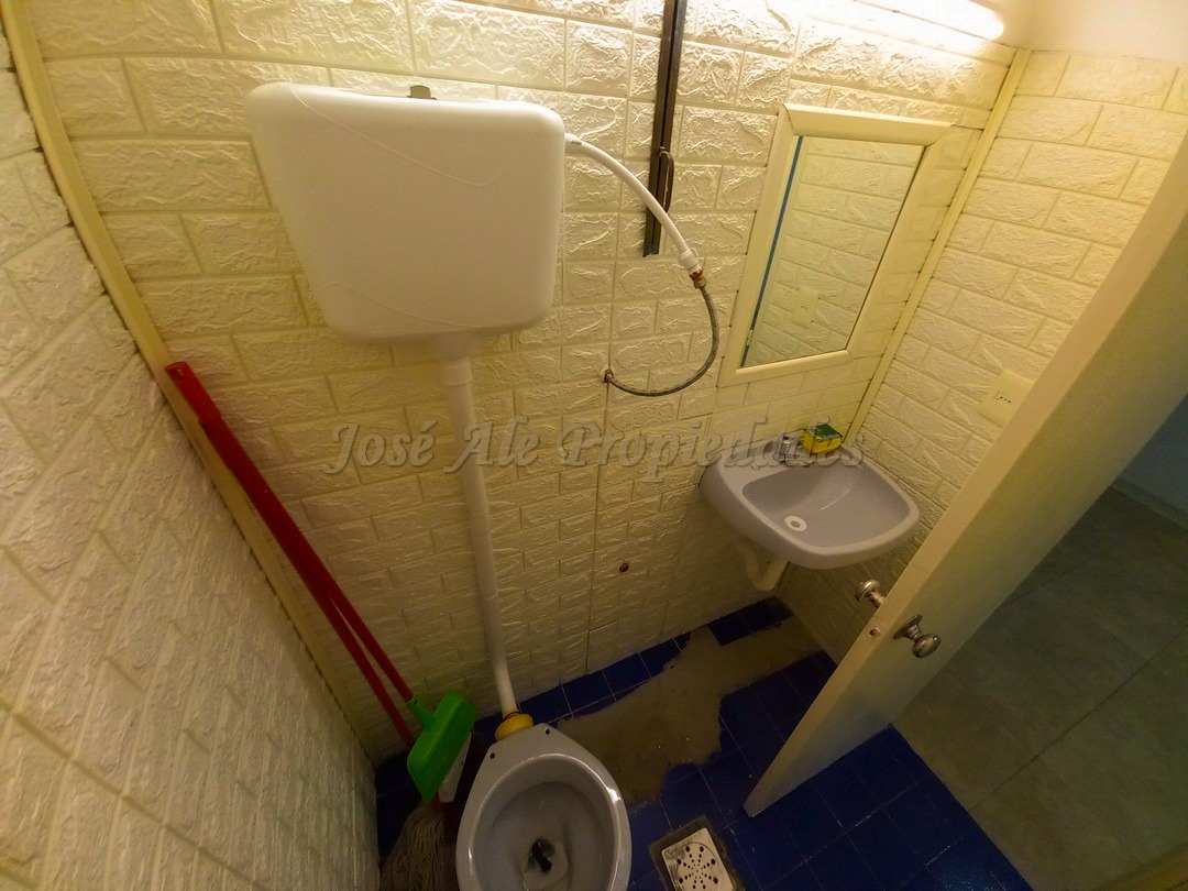 Imagen 9 de Local comercial en Galerías América en pleno centro de la ciudad de Colonia del Sacramento