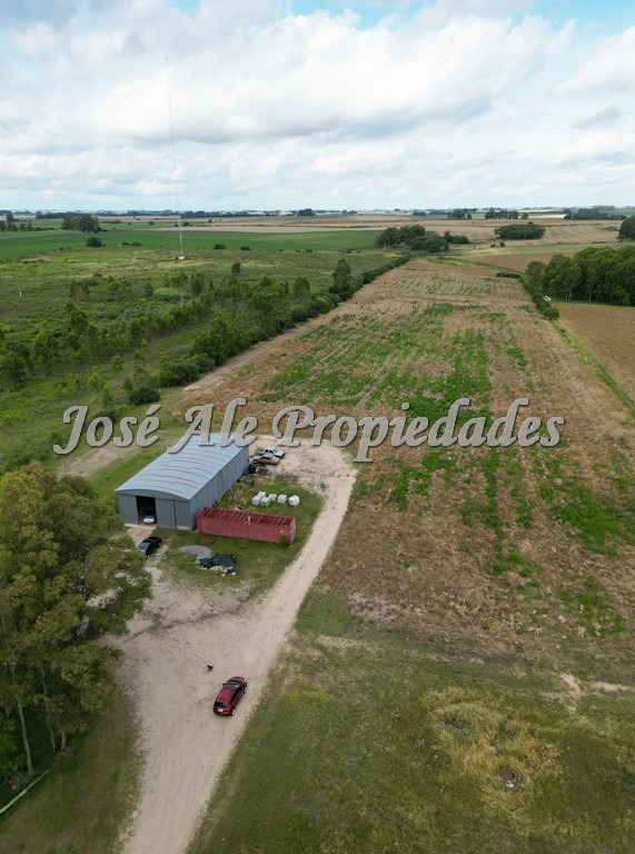 Imagen 7 de Campo de 5 HA ubicado sobre ruta 21, a 10 km del centro de la ciudad de Colonia.