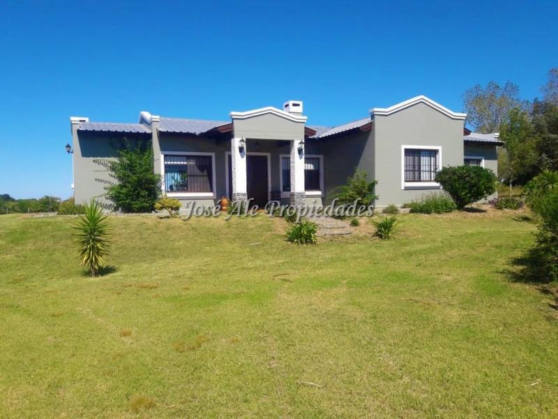 Chacra - Campo agrícola en venta de 10 HA de fácil acceso buen camino, a 1,5 km de ruta 50 asfaltada.