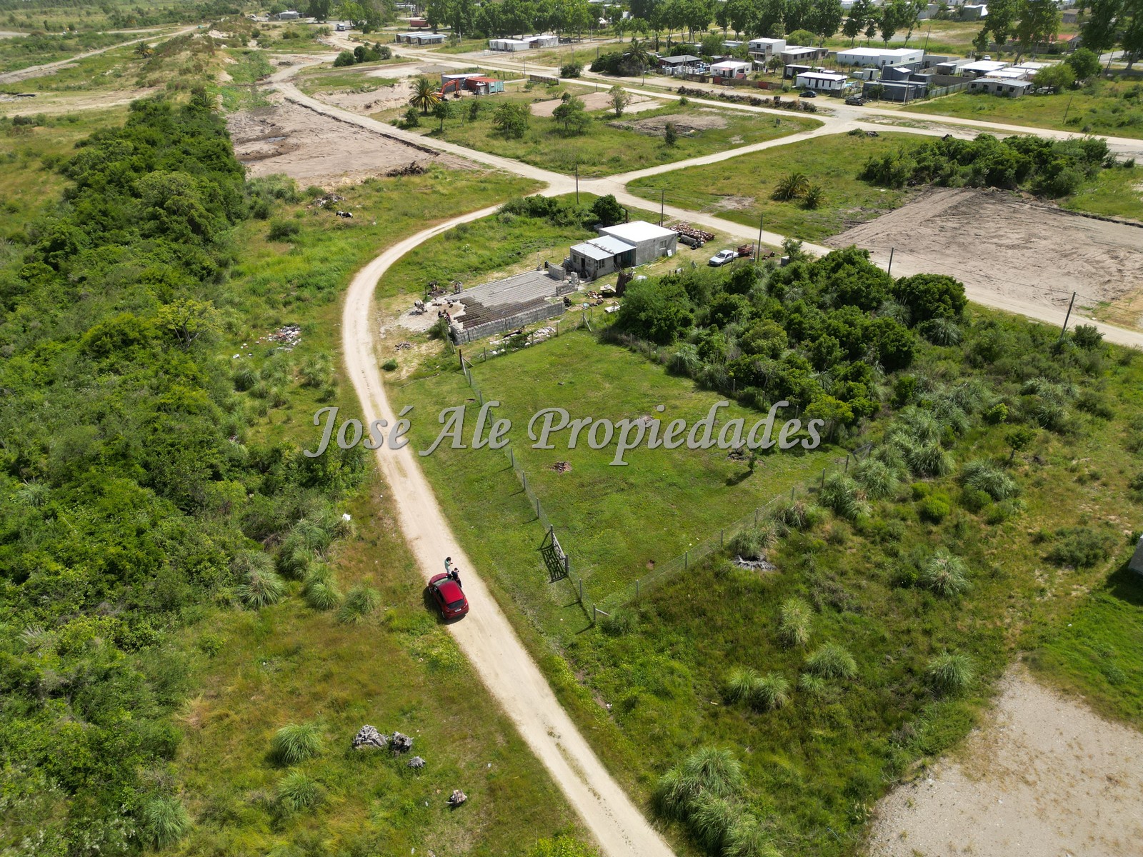 Imagen 9 de EN VENTA: Terreno ubicado en zona estratégica, próximo a playa Ferrando, Ruta N°1 y centro de la ciudad de Colonia del Sacramento.