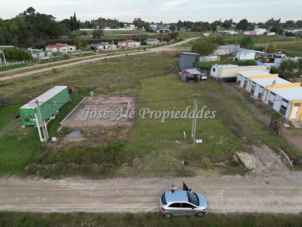 Imagen 4 de Terreno ubicado en Fraccionamiento Futuro a pocas cuadras del Super Mágico, ideal para edificar tu primer casa o para construir apartamentos para obtener renta.