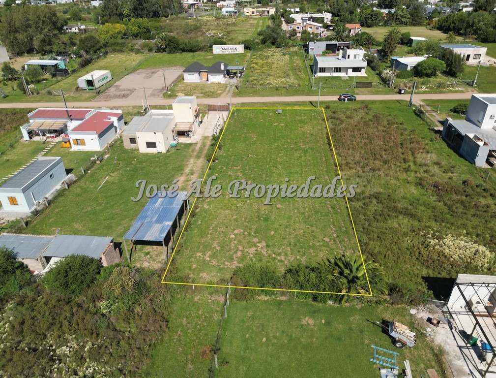 Imagen 6 de Terreno alto y parejo, de 1145m2 ubicado en una zona muy linda, Próximo a la Plaza de Toros de Colonia del Sacramento.