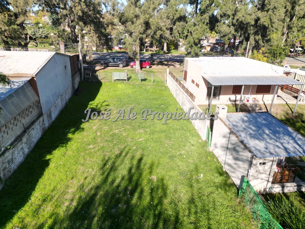 Imagen 2 de Hermoso terreno ubicado a metros de la Plaza de Toros, de Colonia del Sacramento.