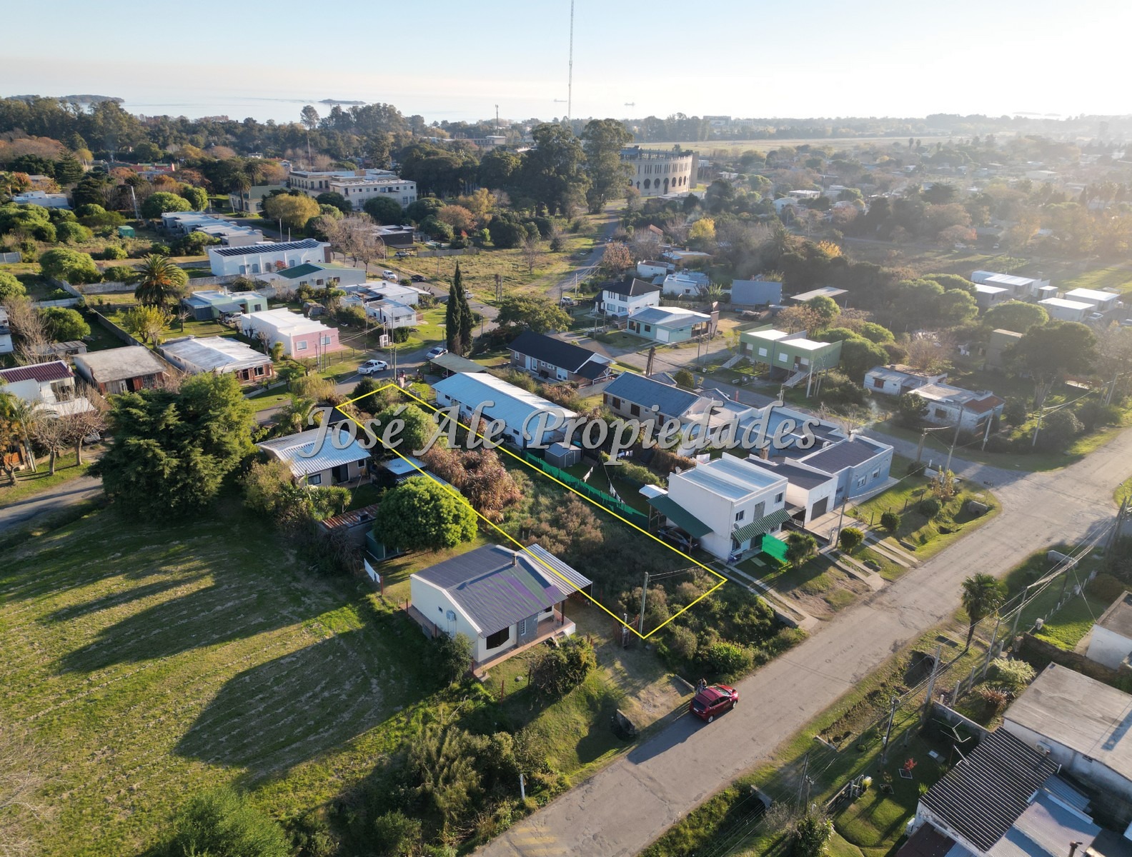 Imagen 7 de Terreno ubicado en el Real de San Carlos con salida a 2 calles, a pocas cuadras de la Plaza de Toros, Colonia.