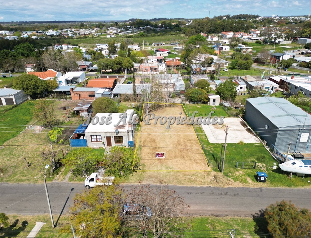 Imagen 2 de Terreno ubicado en el Real de San Carlos, Colonia del Sacramento. Se encuentra próximo a todos los servicios.