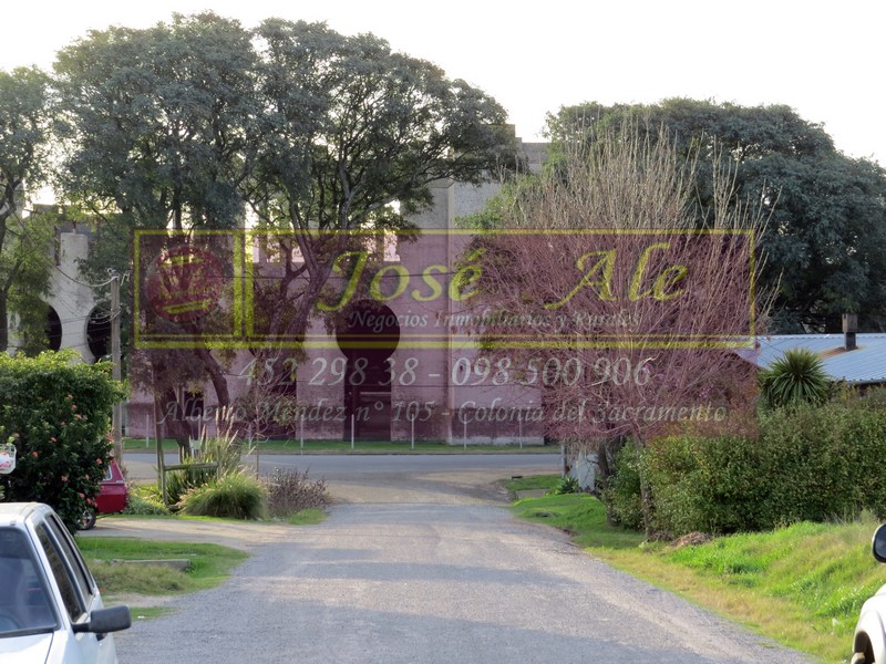 Imagen 4 de Terreno de 1015 m2 de superficie, con 14m de frente a tan solo metros de Plaza de Toros sobre calle Raúl Maurente.