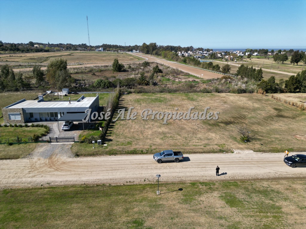 Imagen 8 de EN VENTA Espectacular terreno ubicado en Barrio Privado Sheraton Golf, el mismo cuenta con 1500 m2.