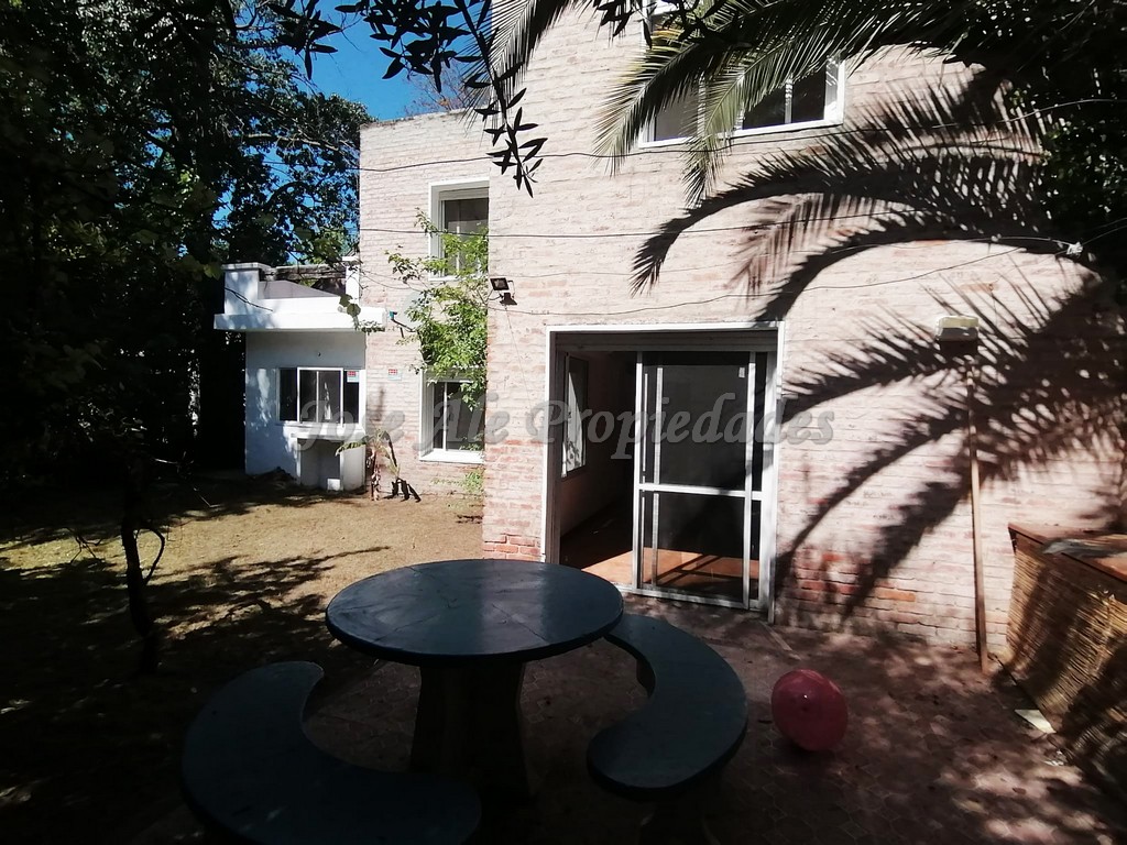 Imagen 9 de Espectacular propiedad a solo metros de Rambla Costanera y playas de Colonia del Sacramento.