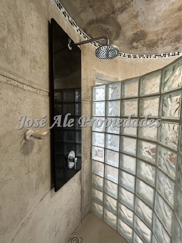 Imagen 8 de Departamento a pocas cuadras de Rambla Costanera y playas de Colonia del Sacramento.