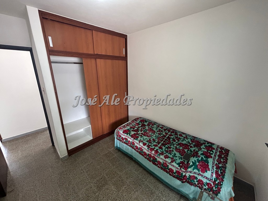 Imagen 8 de Vivienda ubicada en el Real de San Carlos, a 2 cuadras de la Rambla Costanera y playas de Colonia.