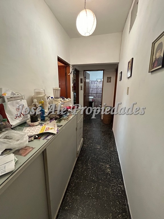 Imagen 5 de Propiedad ubicada en avenida principal, zona comercial de Colonia.