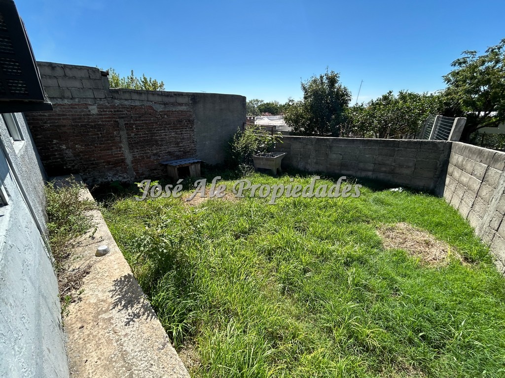 Imagen 8 de Propiedad ubicada en avenida principal, zona comercial de Colonia.