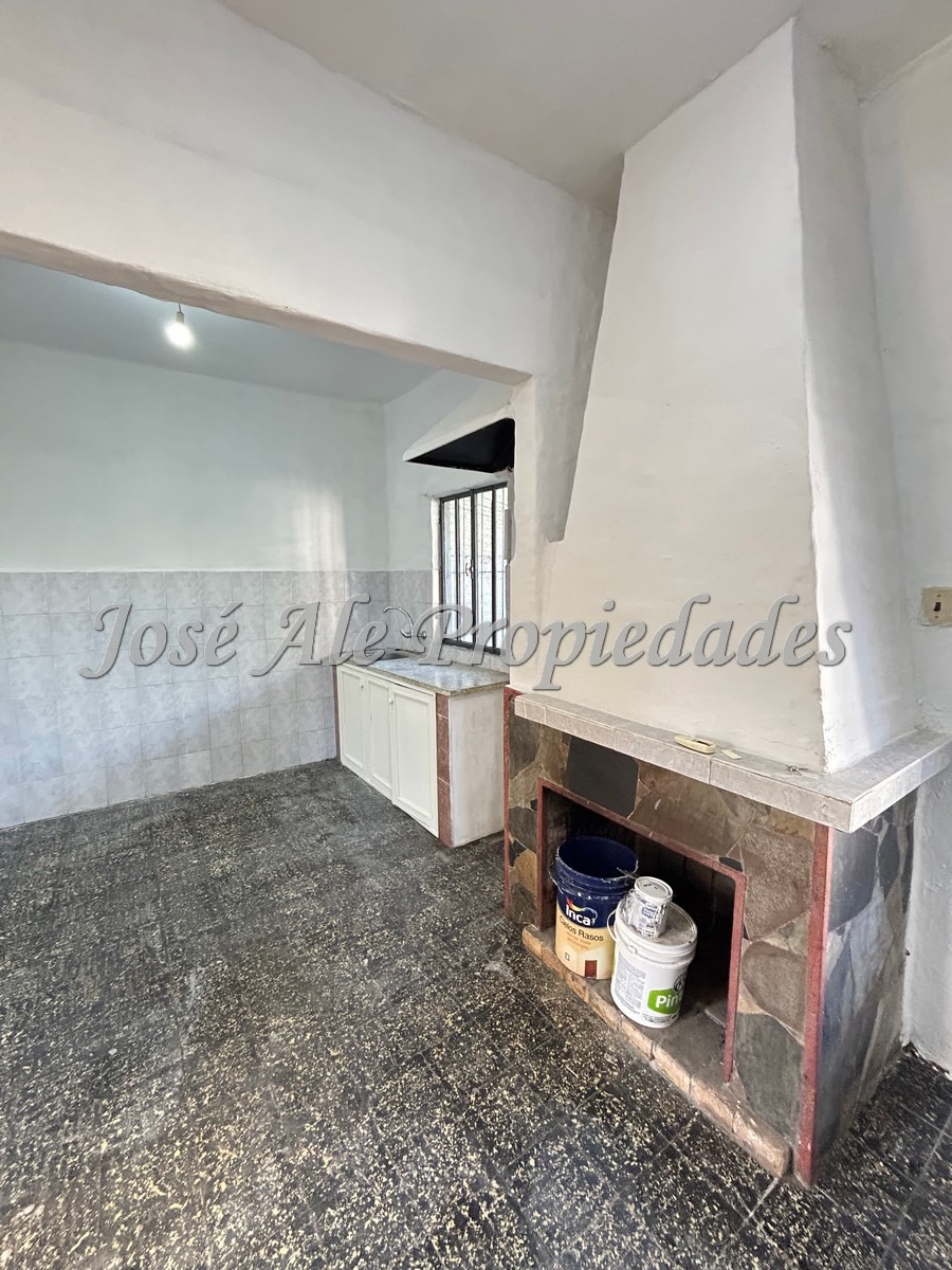 Imagen 6 de Casa ubicada a tan solo 2 cuadras del Shopping de 3 dormitorios.