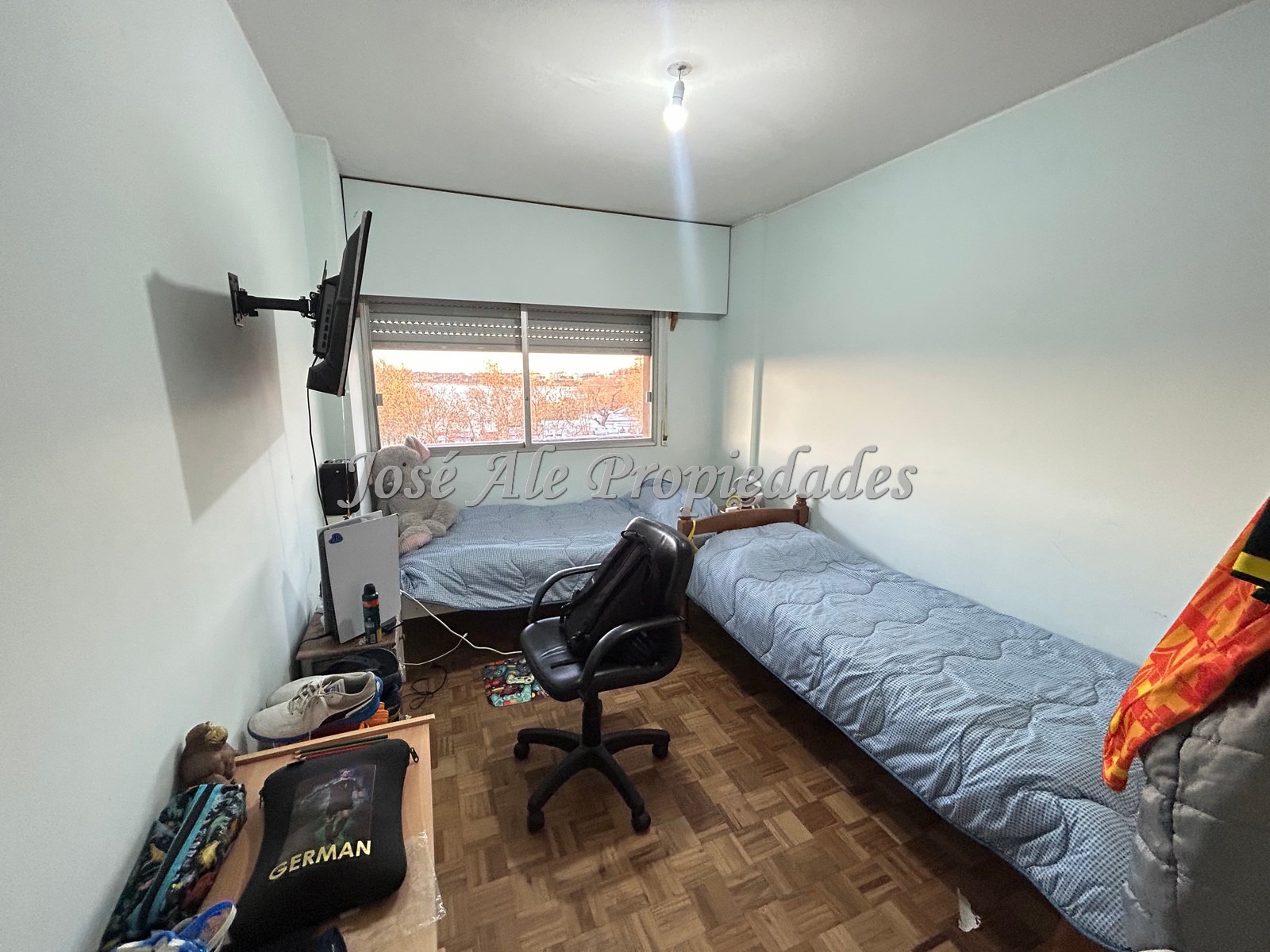 Imagen 8 de Hermoso apartamento céntrico de 3 dormitorios ubicado sobre la Av Principal, Colonia.