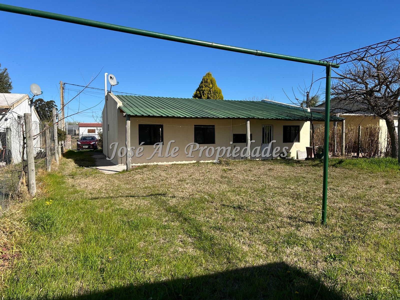 Imagen 10 de NUEVO PRECIO! Propiedad de 4 dormitorios ubicada en el Real de San Carlos, Colonia.