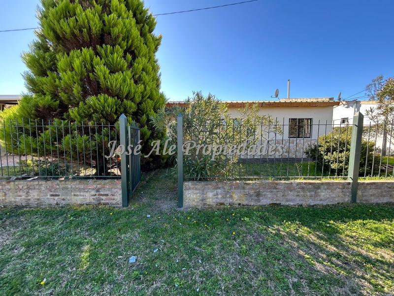 NUEVO PRECIO! Propiedad de 4 dormitorios ubicada en el Real de San Carlos, Colonia.