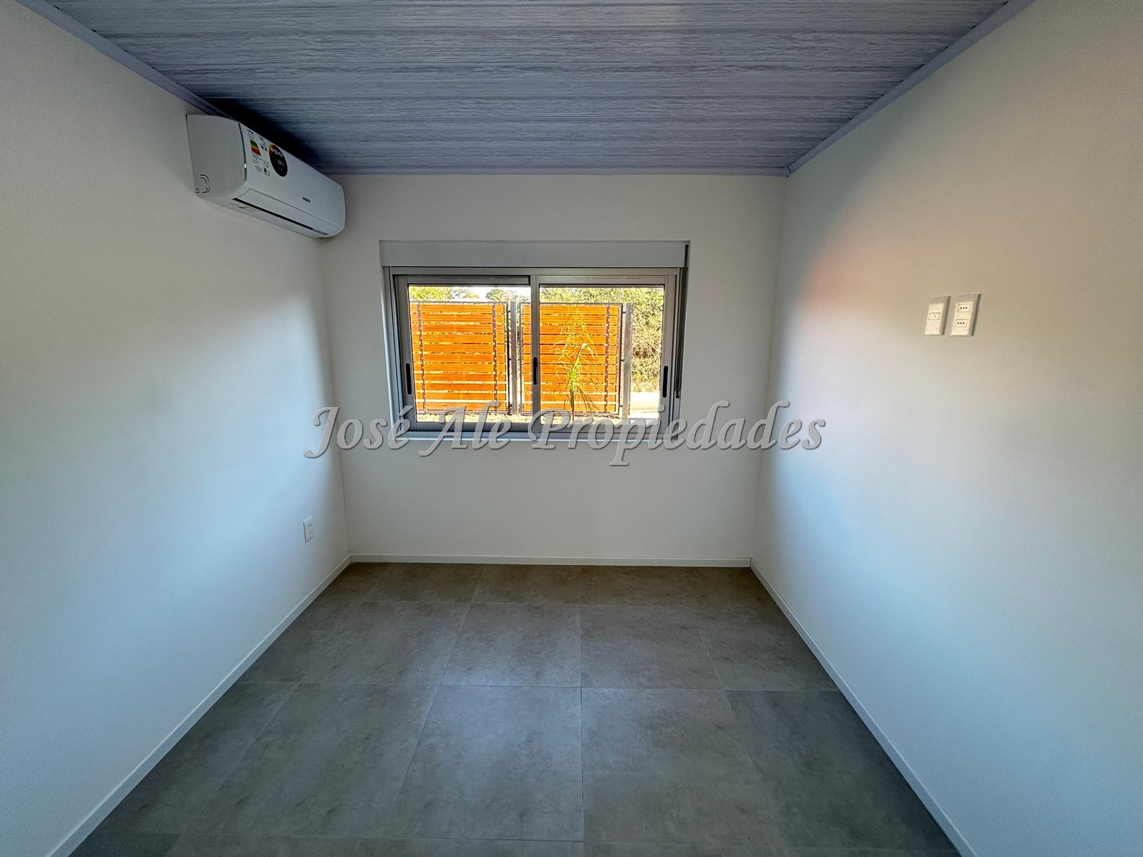 Imagen 7 de Casa de 2 dormitorios a estrenar con renta ubicada en agradable entorno en el Real de San Carlos, Colonia.