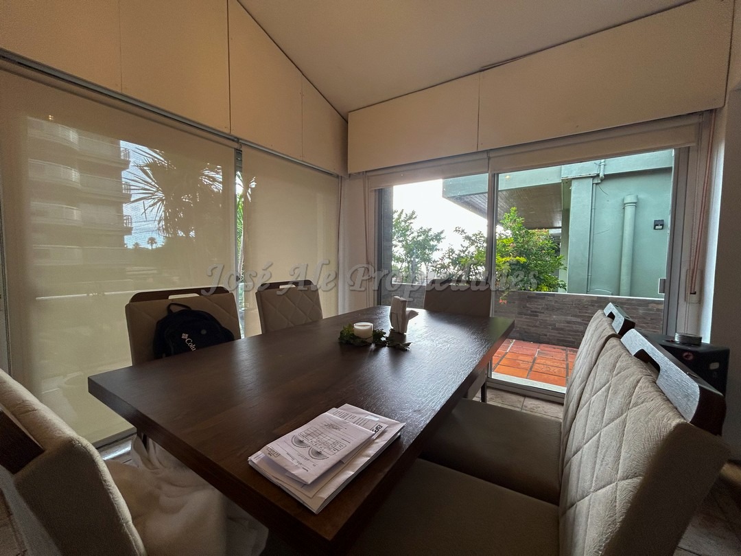 Imagen 3 de Excelente propiedad ubicada a metros de Rambla Costanera, estratégicamente ubicada a pasos del centro de la ciudad.