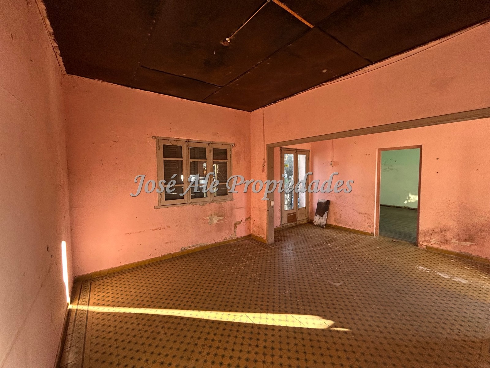 Imagen 6 de 3 Propiedades para reciclar, ubicadas en el centro de la ciudad de Colonia.