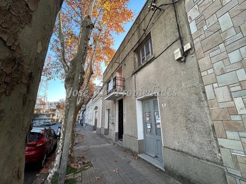 3 Propiedades para reciclar, ubicadas en el centro de la ciudad de Colonia.