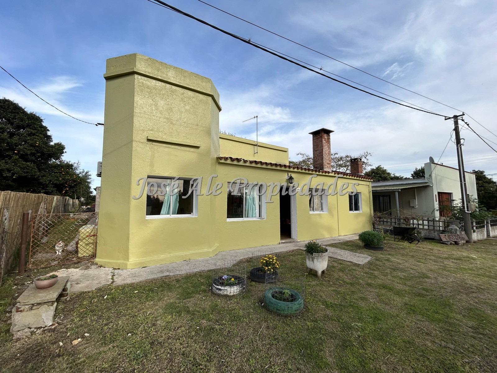 Imagen 1 de Propiedad ubicada sobre Ruta nº1 a proxima a Riachuelo, Colonia.