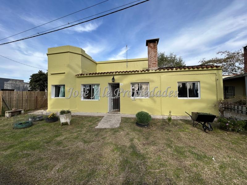 Propiedad ubicada sobre Ruta nº1 a proxima a Riachuelo, Colonia.
