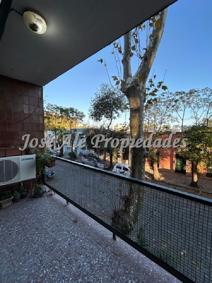 Imagen 10 de Casa de 4 dorm. ubicada a media cuadra de la icónica Puerta de la Ciudadela, barrio histórico de Colonia del Sacramento.