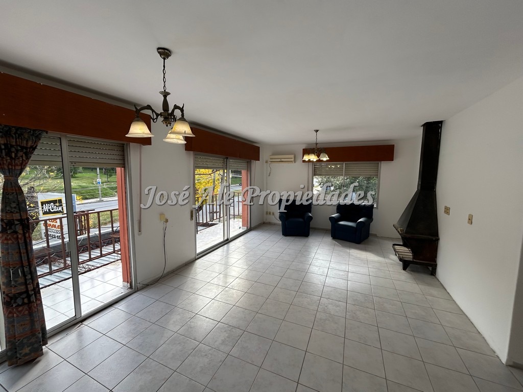 Imagen 4 de Apartamento ubicado frente al barrio Otto Wulf, a metros de 2 Avenidas, Colonia.