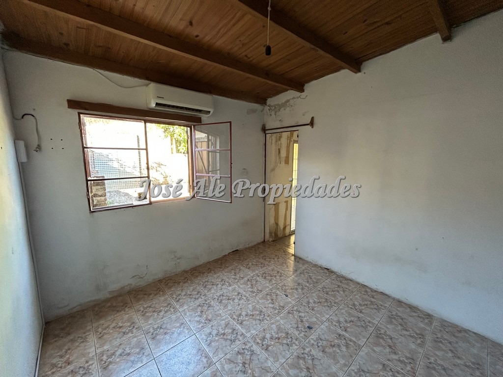Imagen 6 de Casa de 1 dormitorio con opción a un segundo, ubicada en el General. Colonia.