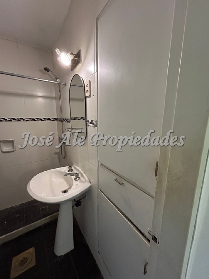 Imagen 8 de EN VENTA Hermoso apartamento de 2 dormitorios y 1 baño, ubicado en Avda. Principal de Colonia del Sacramento.