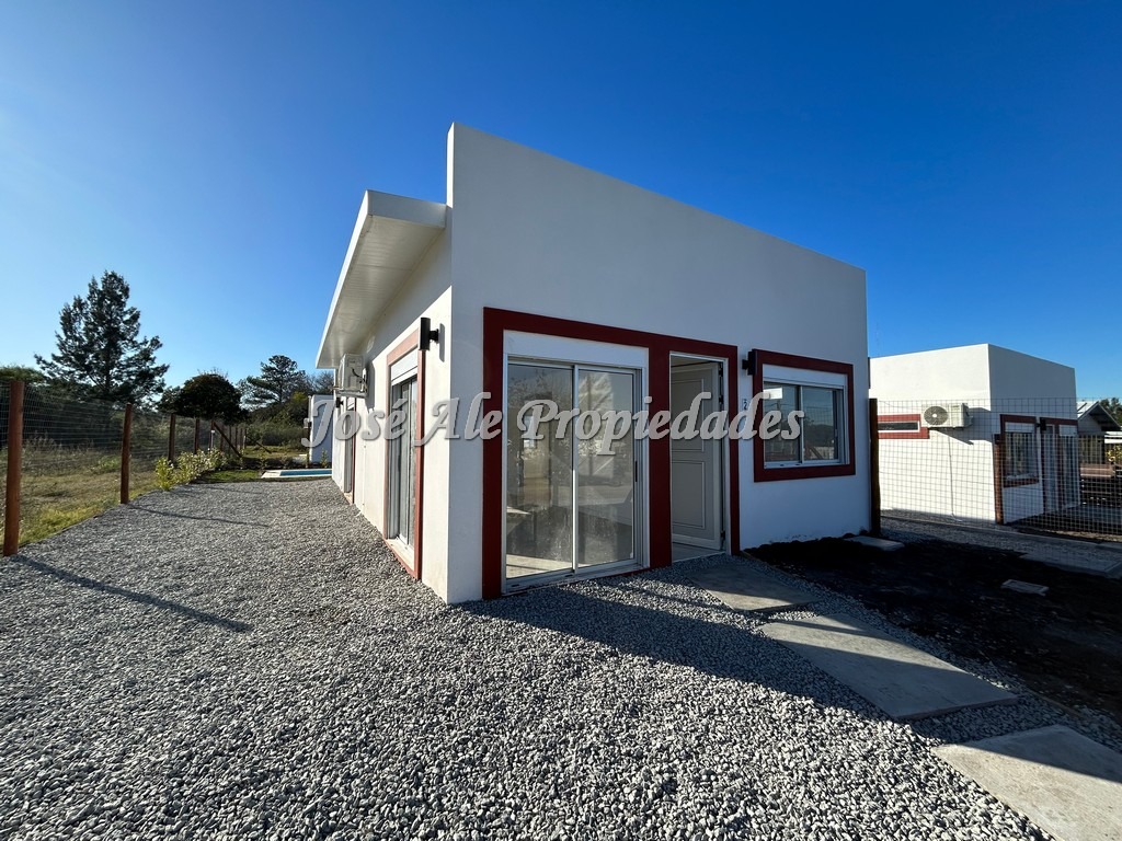 Imagen 1 de Casa unidad 2, se encuentra ubicado en hermoso fraccionamiento del Real de San Carlos.