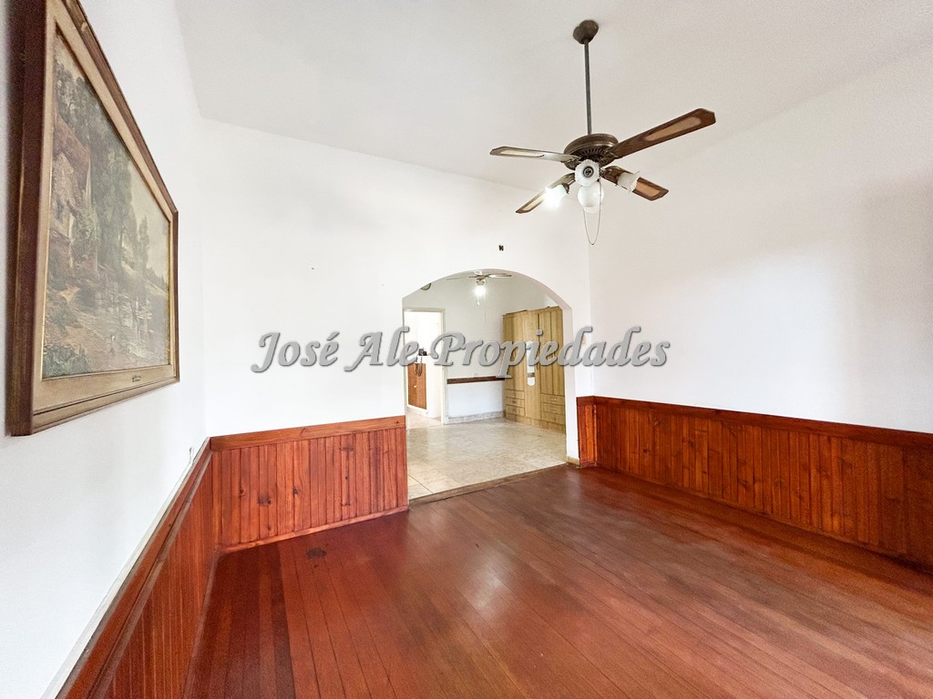 Imagen 4 de Casa ubicada en el centro de la ciudad de Colonia del Sacramento a tan solo 4 cuadras de la Rambla Costanera.