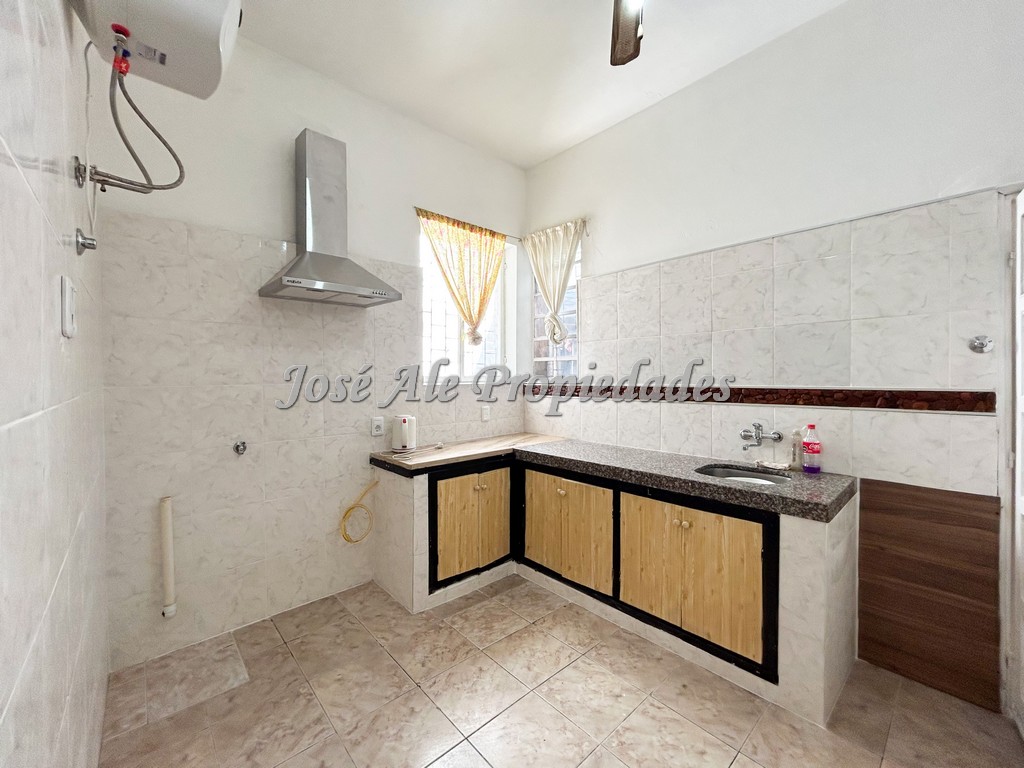 Imagen 6 de Casa ubicada en el centro de la ciudad de Colonia del Sacramento a tan solo 4 cuadras de la Rambla Costanera.