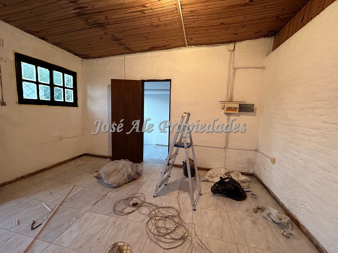 Imagen 6 de DESTACADA INVERSIÓN. Se trata de 6 aptos en un mismo padrón.