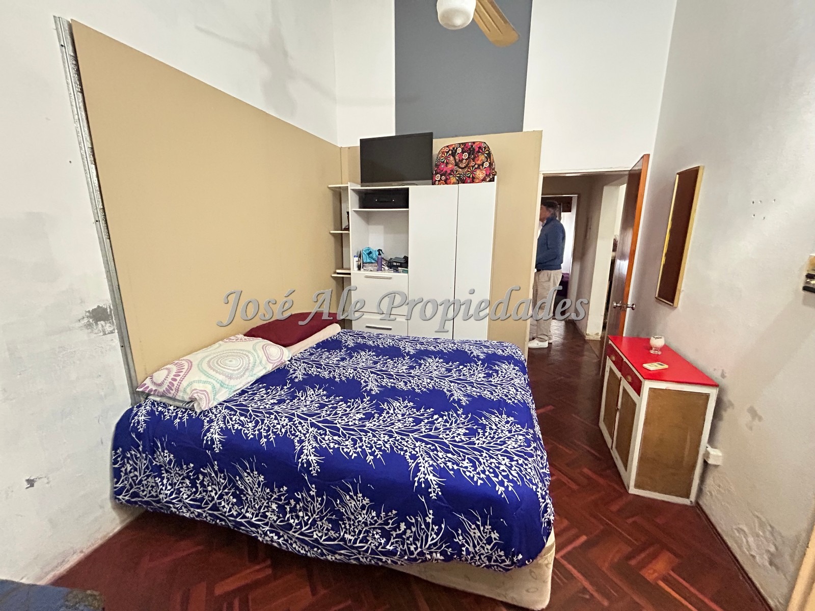 Imagen 7 de Importante propiedad de 149m2 edificados ubicada en el centro de Nueva Helvecia, Colonia.