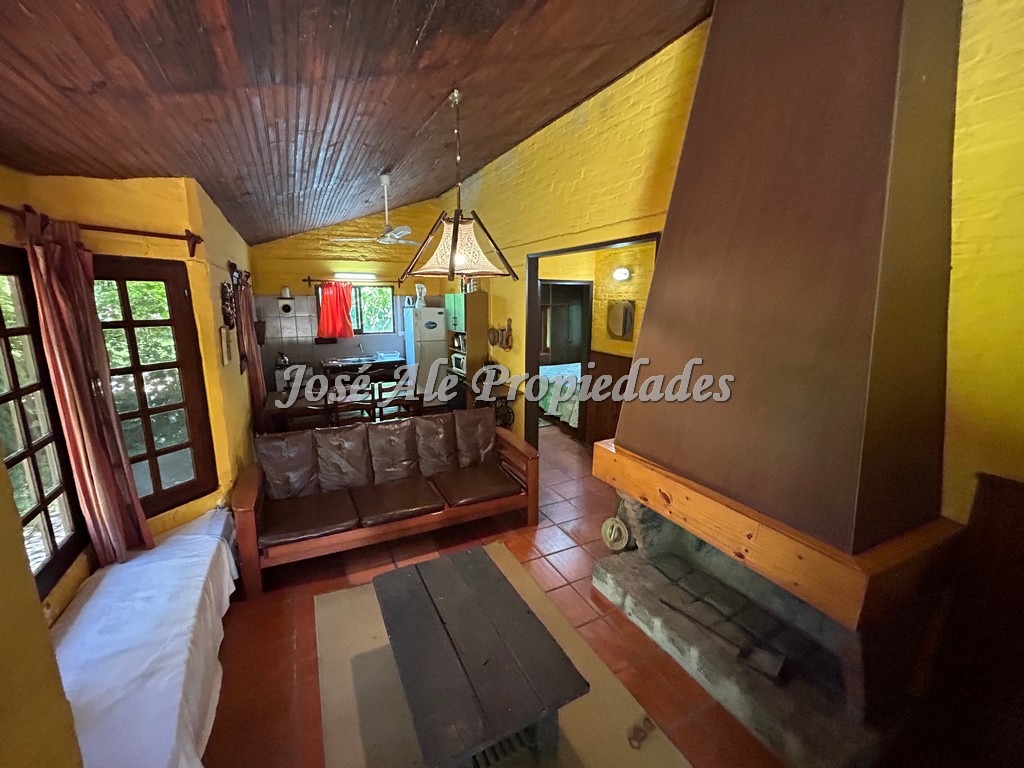 Imagen 4 de Casa ubicada en el Balneario Santa Ana amueblada a pocas cuadras de la playa.