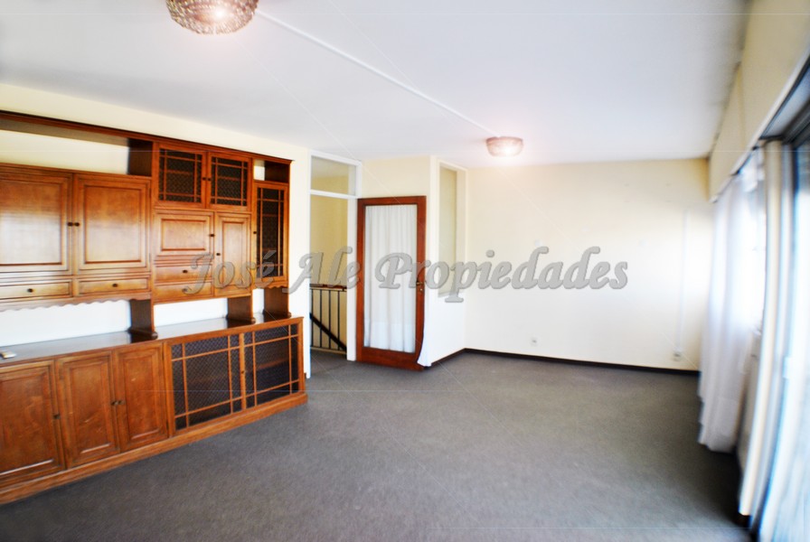 Imagen 1 de Excelente Departamento ubicado en pleno centro de Colonia del Sacramento, a pasos de todos los servicios.