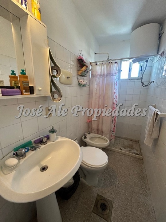 Imagen 9 de Apartamento de 3 dormitorios con magnifica vista a la ciudad tanto de día como de noche.