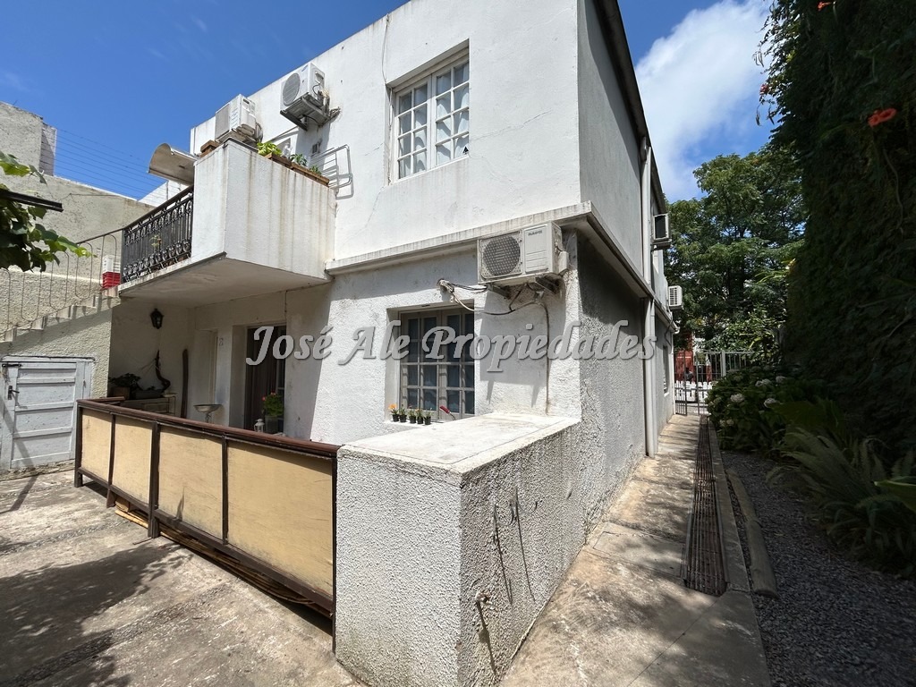 Imagen 1 de Oportunidad!! Complejo de 5 apartamentos.