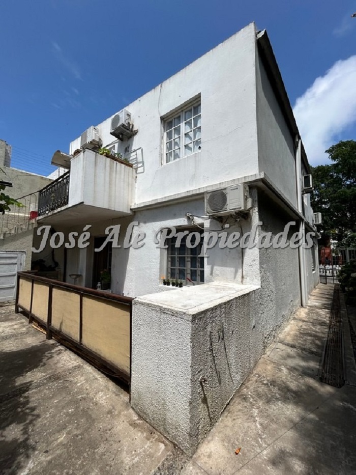 Imagen 2 de Oportunidad!! Complejo de 5 apartamentos.