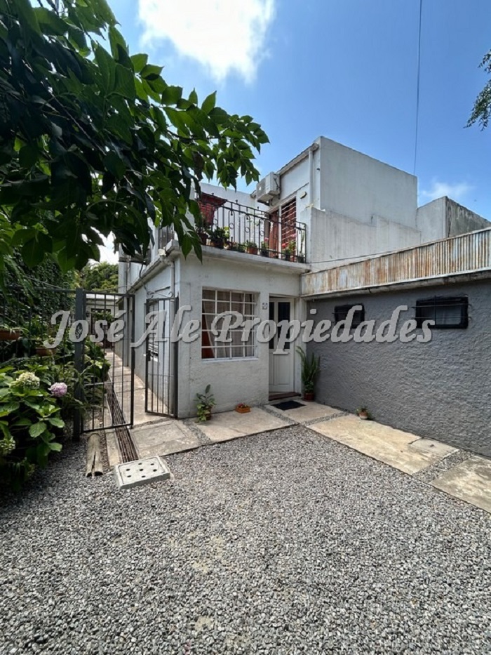 Imagen 8 de Oportunidad!! Complejo de 5 apartamentos.