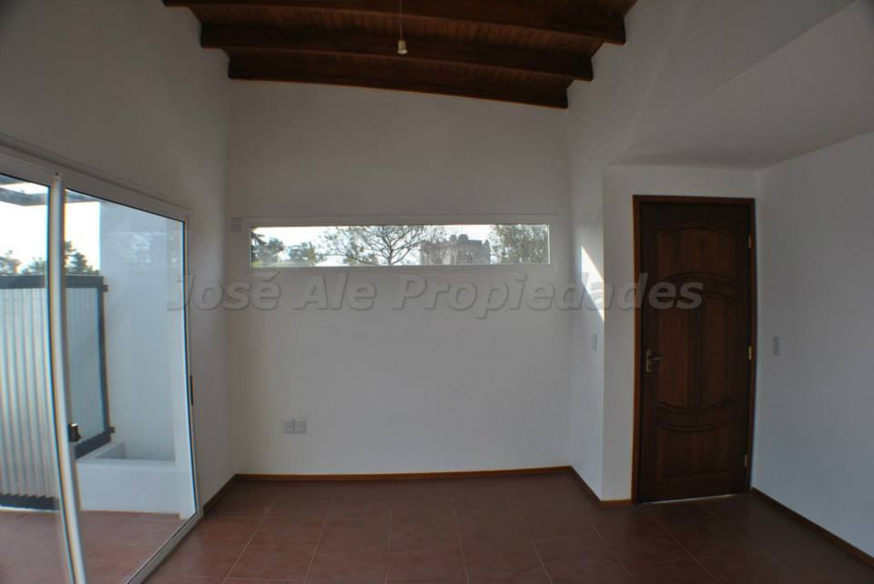 Imagen 6 de Casa en complejo Real de San Carlos, ubicada a pasos de la Plaza de Toros y de todos los servicio.