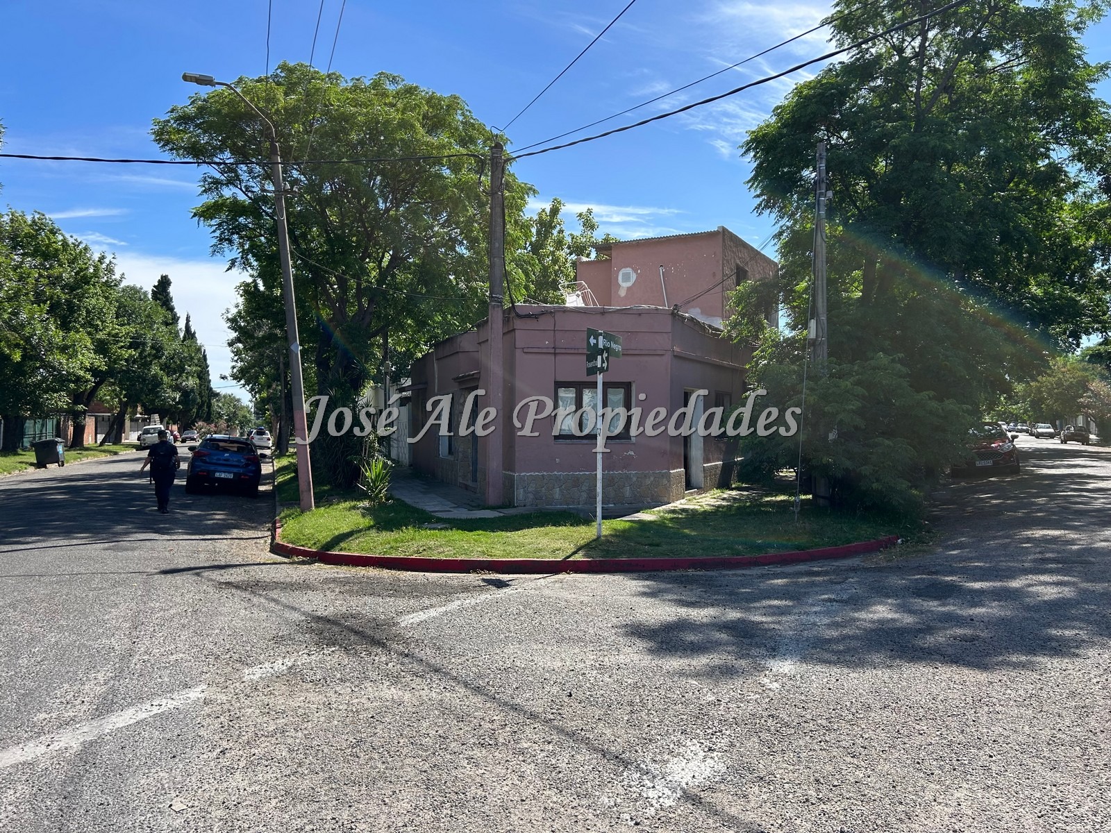 Imagen 9 de Casa con 2 apartamentos independientes.