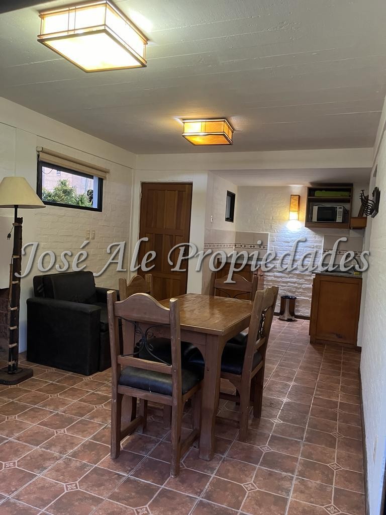 Imagen 2 de Apartamento completamente equipado y amoblado ubicado frente a la renovada Plaza de Toros de Colonia.