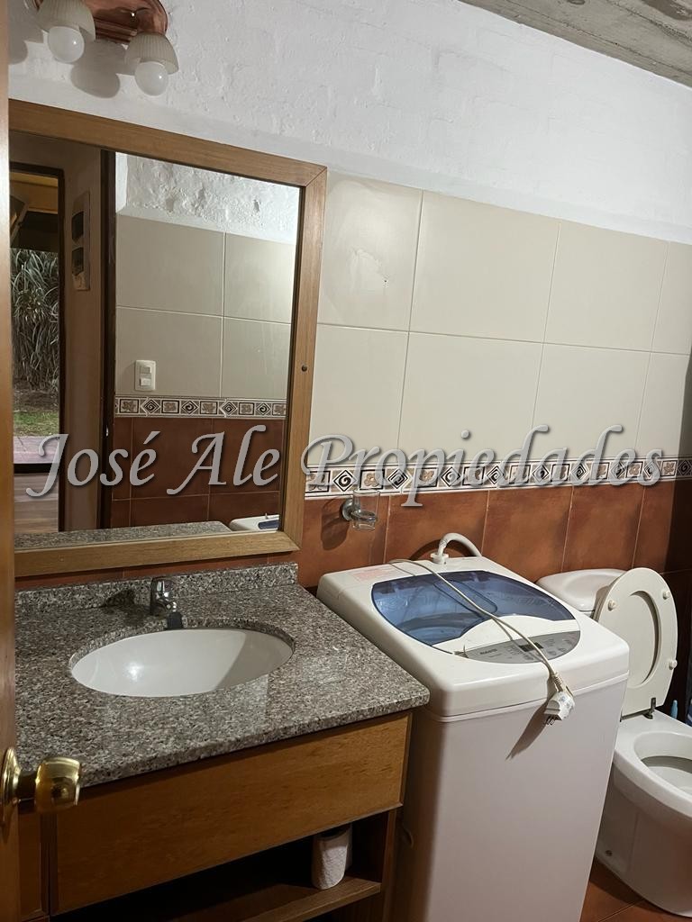 Imagen 9 de Apartamento completamente equipado y amoblado ubicado frente a la renovada Plaza de Toros de Colonia.