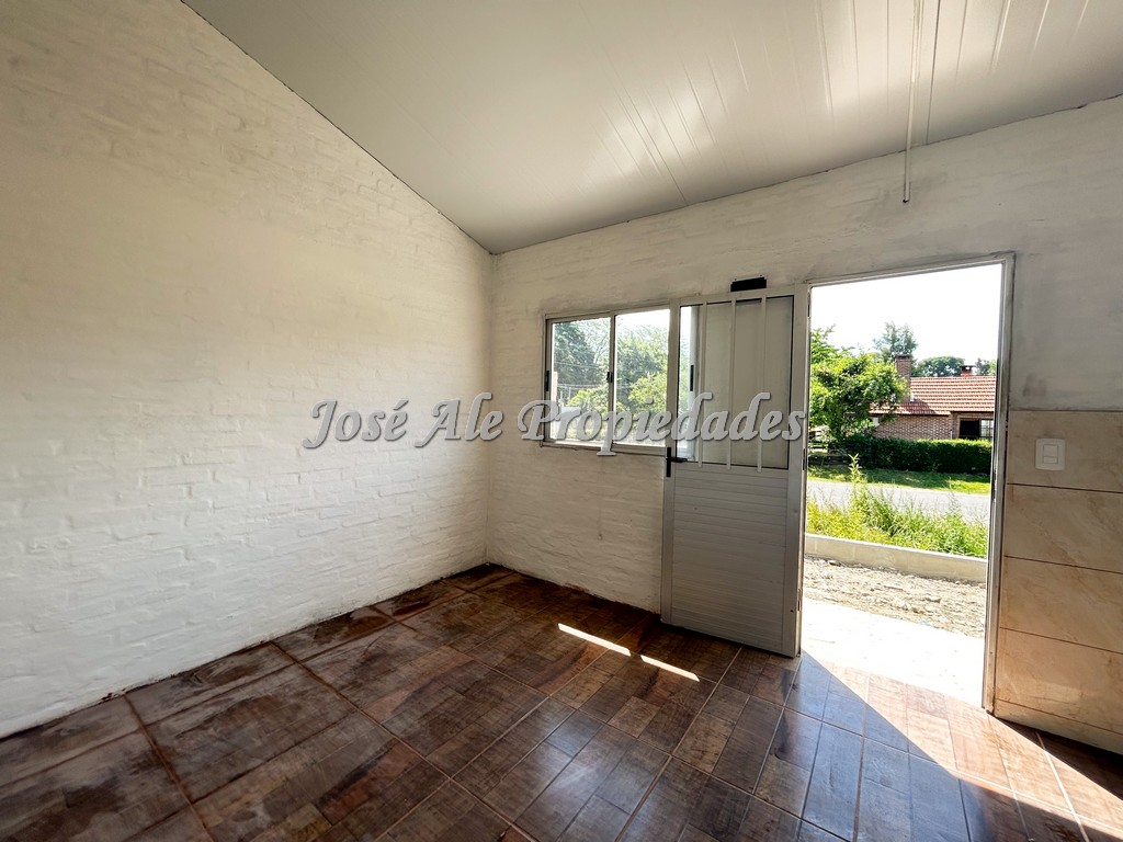 Imagen 6 de Hermosos monoambientes, se encuentran ubicados en el Real de San Carlos, próximos a la UDE, CERP y Liceo nº2.