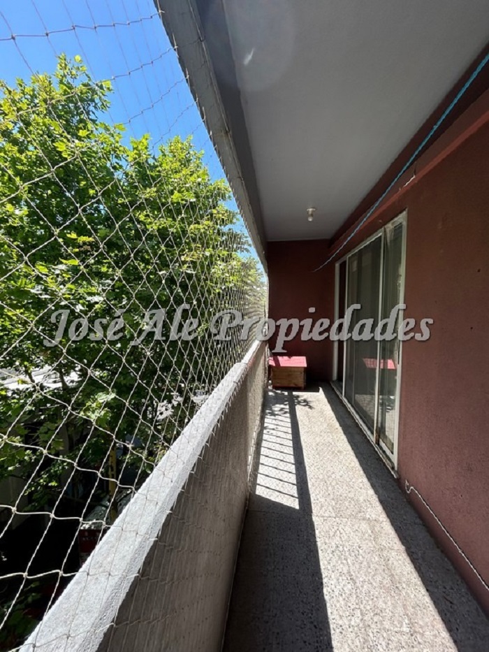 Imagen 10 de Hermoso apartamento de 3 dormitorios y 2 baños, ubicado en Avda. Principal de Colonia del Sacramento.